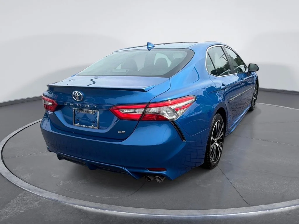 Used 2019 Blue Toyota SE image 7
