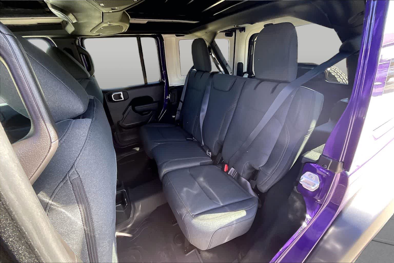 New 2026 Reign Exterior Paint Jeep Sport S image 20