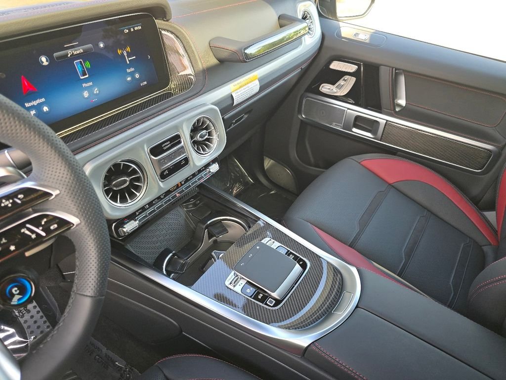 New 2027 MANUFAKTUR Monza Grey Magno Mercedes-Benz G 63 AMG® image 30