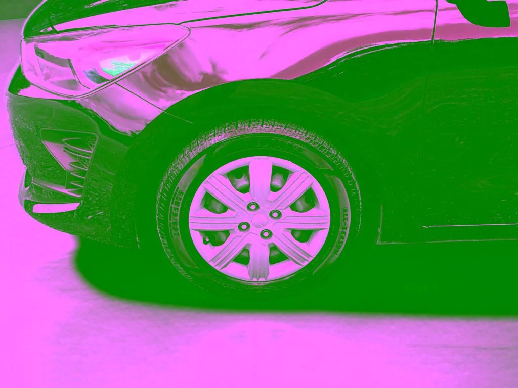 Used 2023 Black Kia S image 29