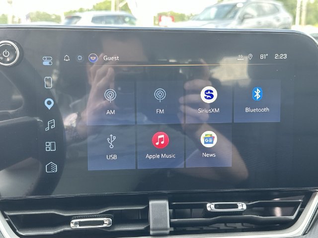 2027 Chevrolet Equinox LT - Photo 24
