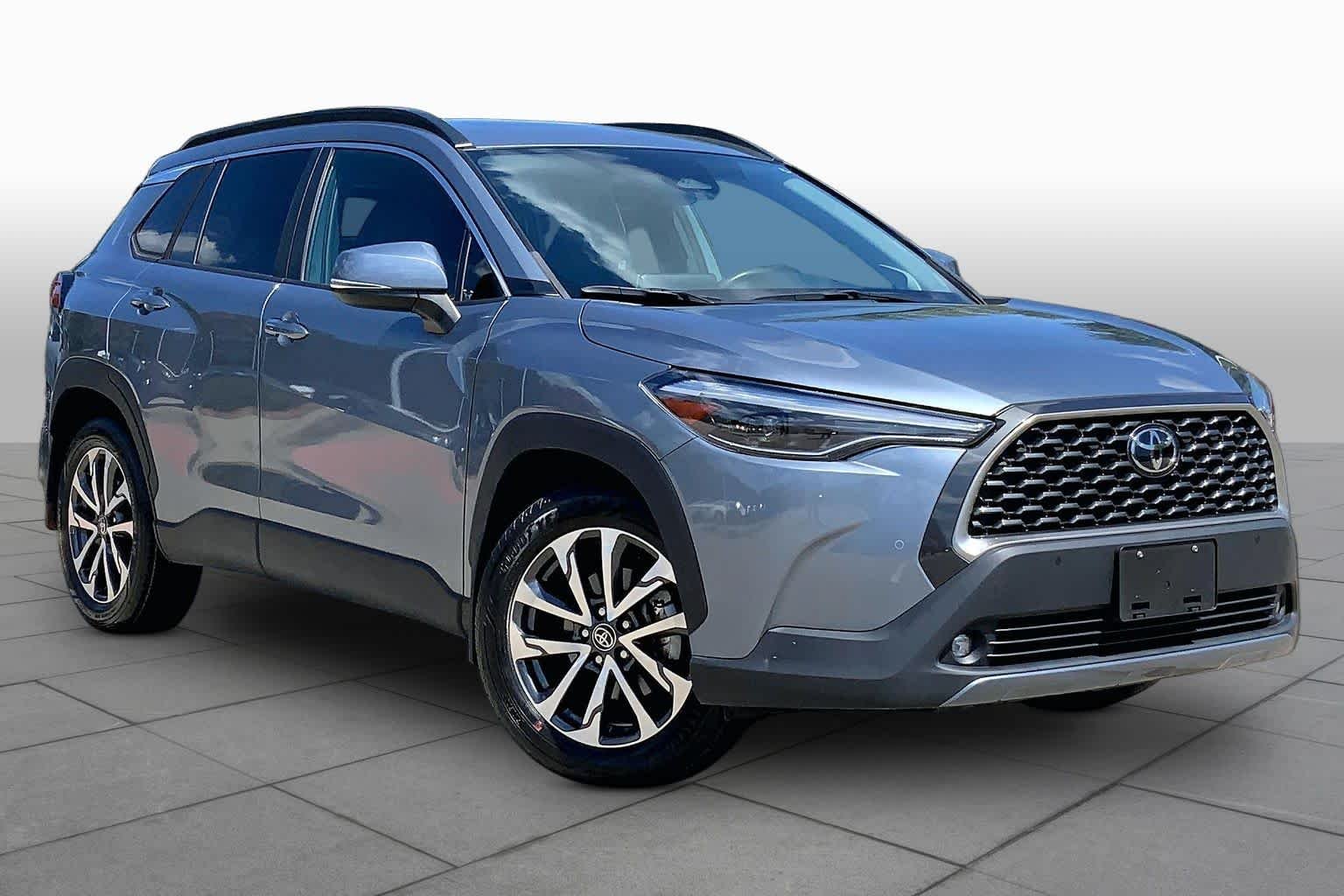 Pre-Owned 2023 Toyota Corolla Cross XLE