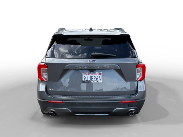 Certified Used 2023 Gray Metallic Ford XLT image 4