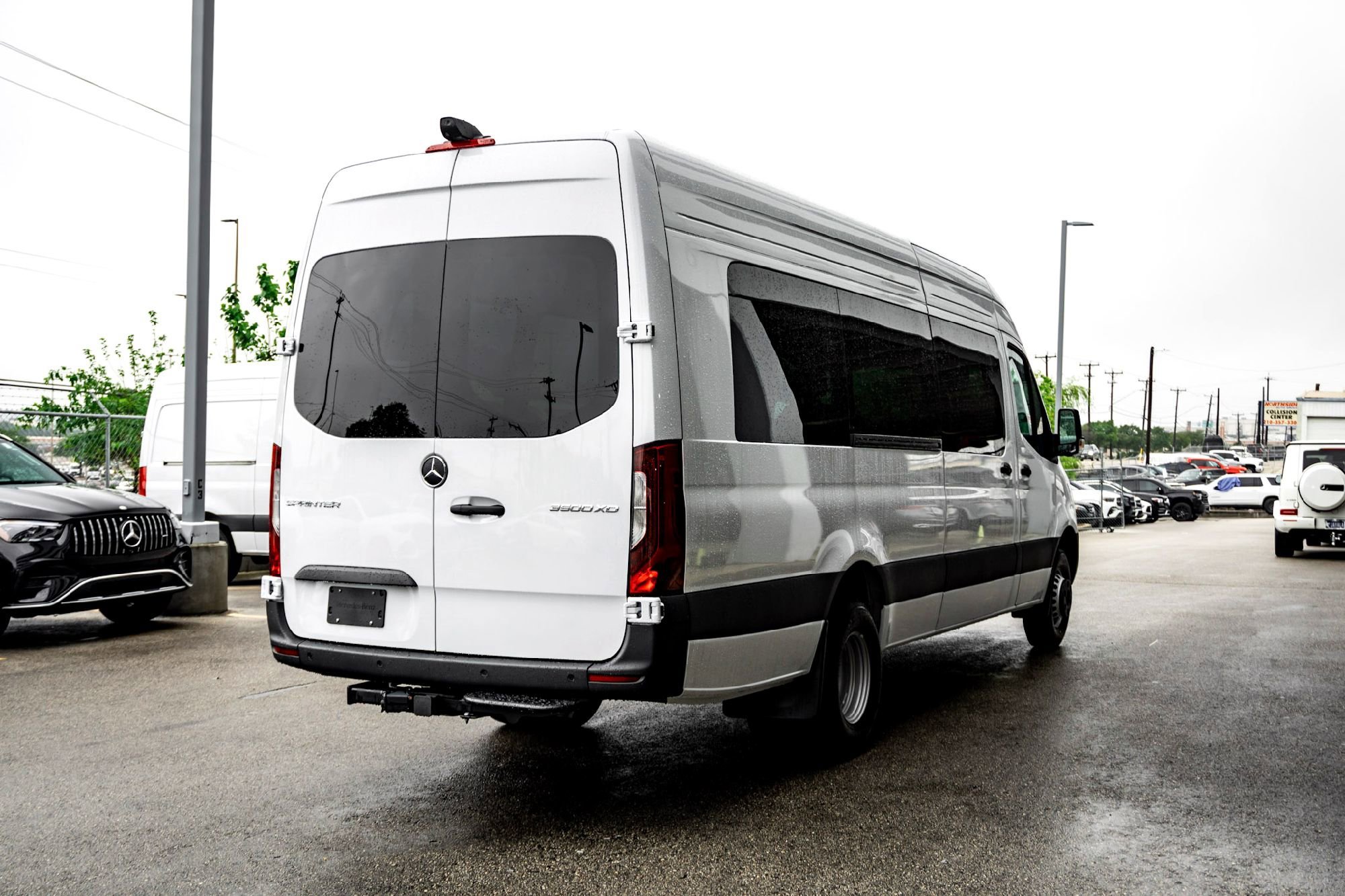 New 2026 Arctic White Mercedes-Benz Cargo 170 WB image 4