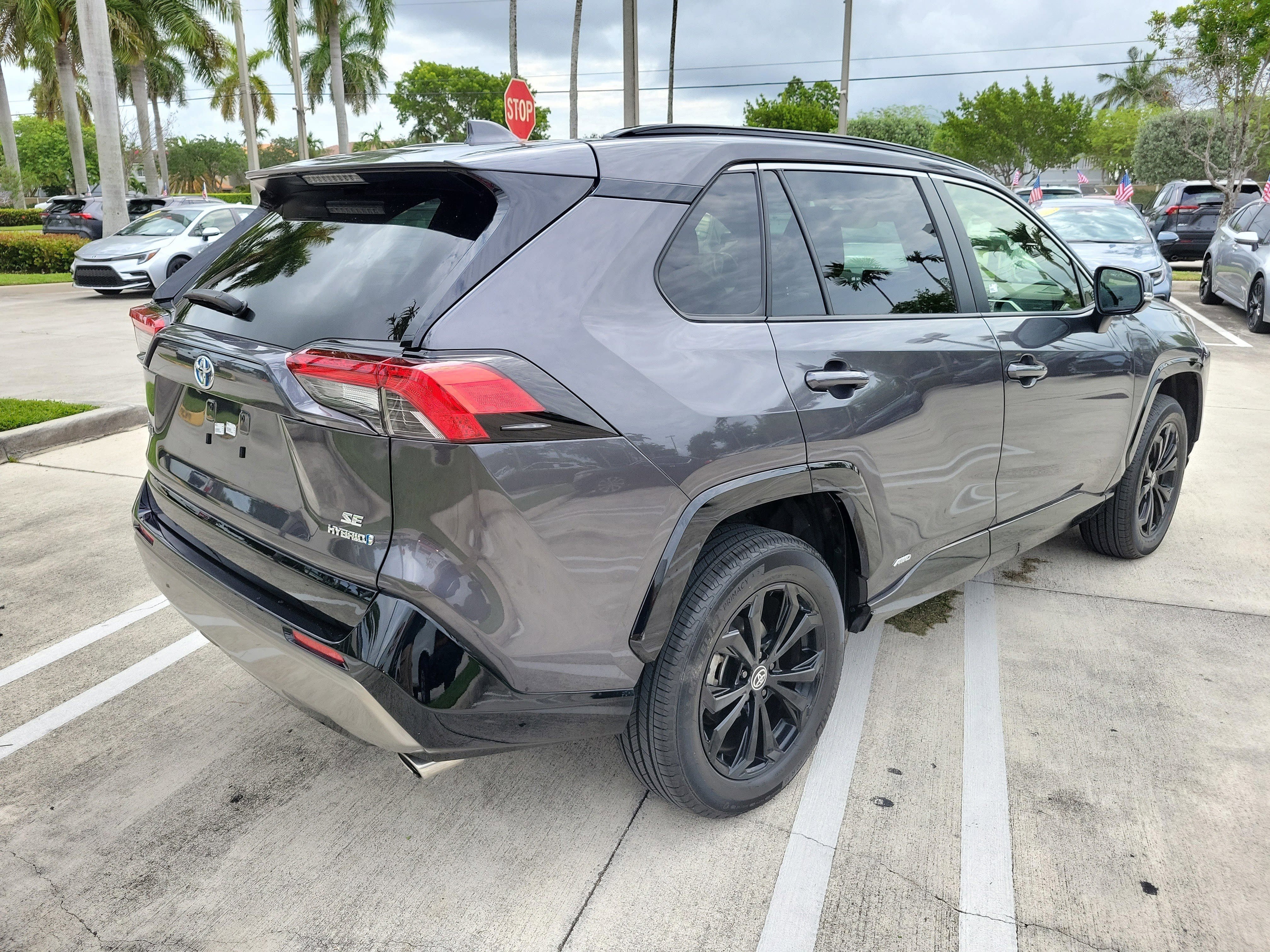 Used 2024 Magnetic Gray Metallic Toyota SE image 7