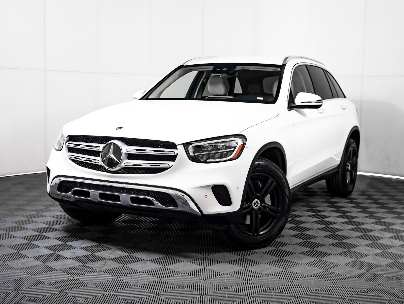 2022 Mercedes-Benz GLC GLC300