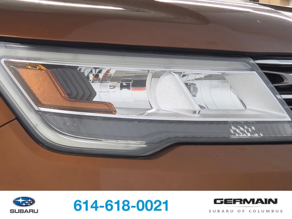 Used 2017 Gray Ford XLT image 14