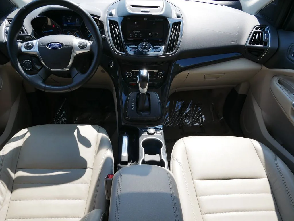 Used 2015 Blue Ford Titanium image 13