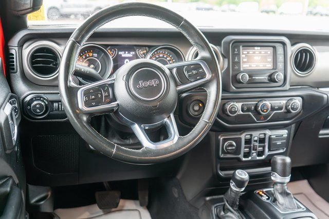 Used 2020 Red Jeep Sport image 12