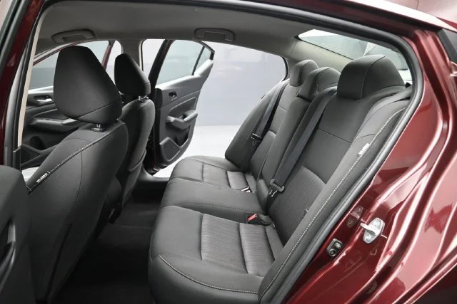 Used 2025 Red Nissan 2.5 SV image 16