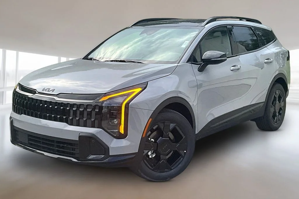 New 2027 Wolf Gray Kia X-Line image 1
