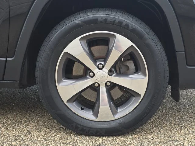 Certified Used 2020 Black Jeep Limited image 41