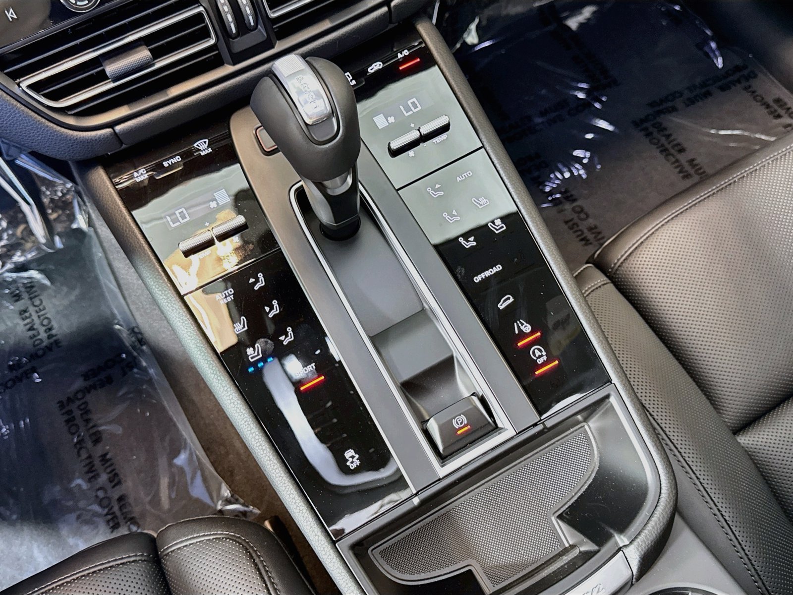 Used 2025 Black Porsche  image 18