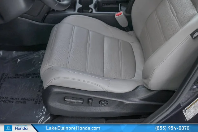 Used 2017 Obsidian Blue Pearl Honda EX-L image 16