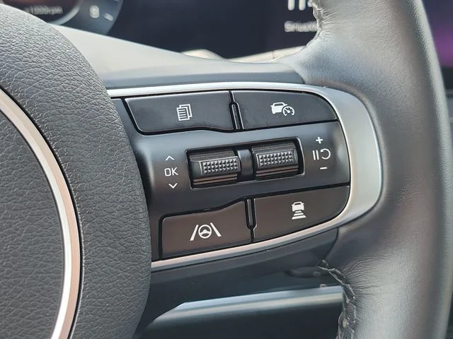 Used 2024 Green Kia X-Pro image 26