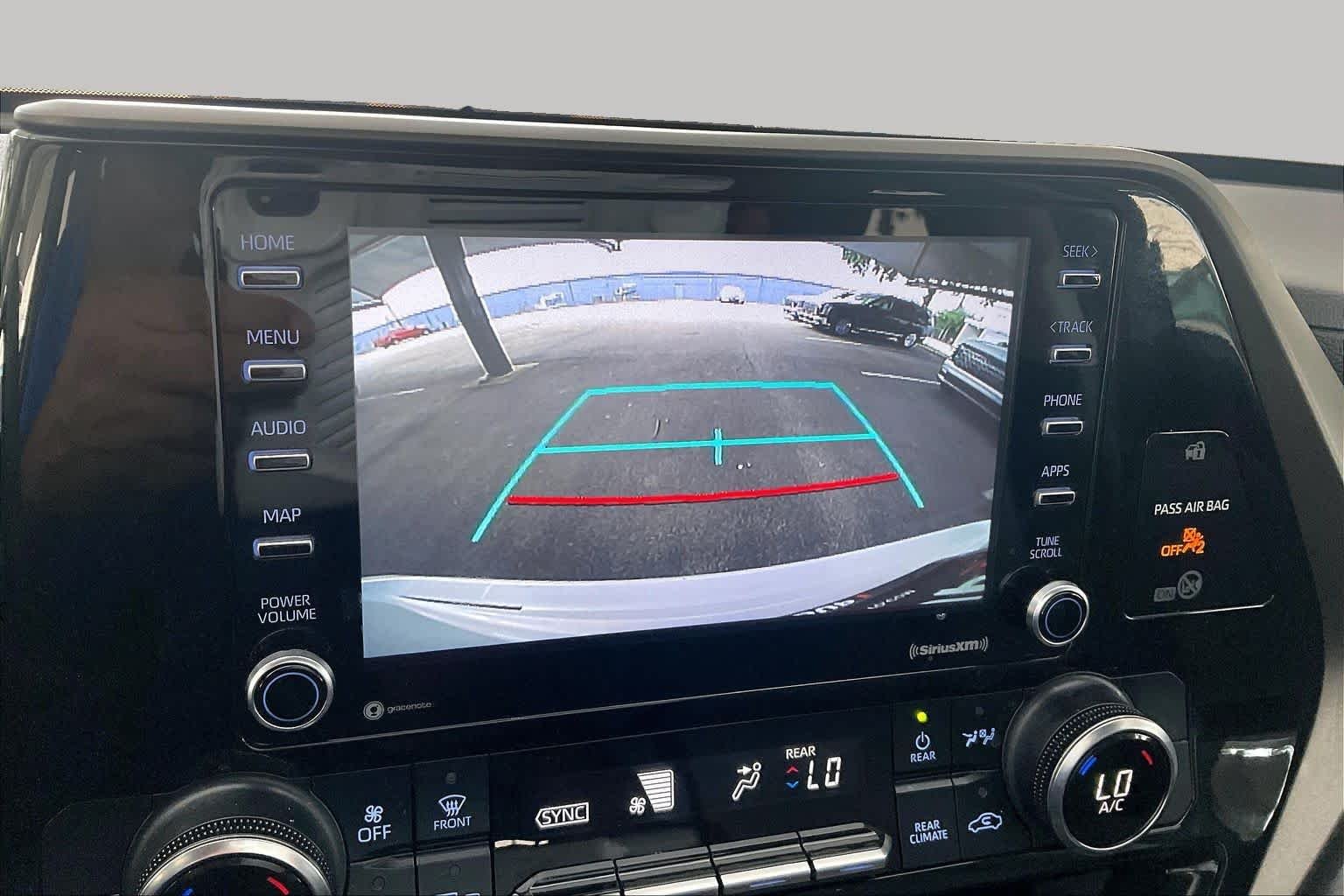 2022 Toyota Highlander L - Photo 29