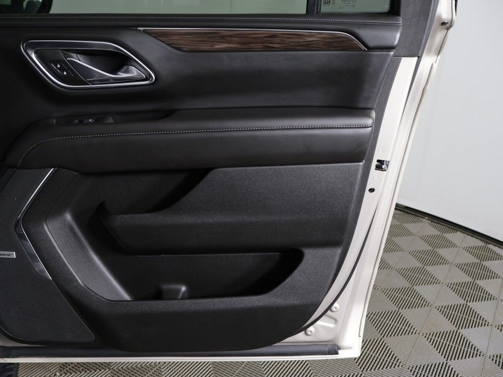 2023 Chevrolet Suburban Z71 - Photo 27