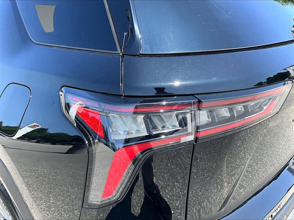 Used 2026 Mosaic Black Metallic Chevrolet LT image 33