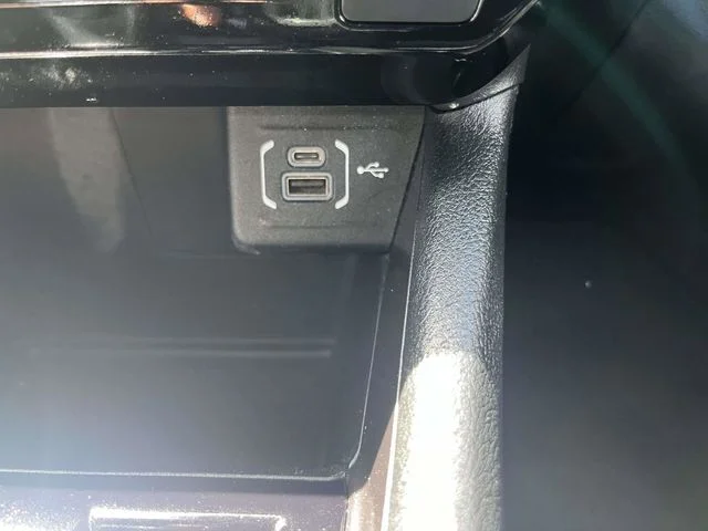 Certified Used 2024 Silver Zynith Jeep Latitude image 15