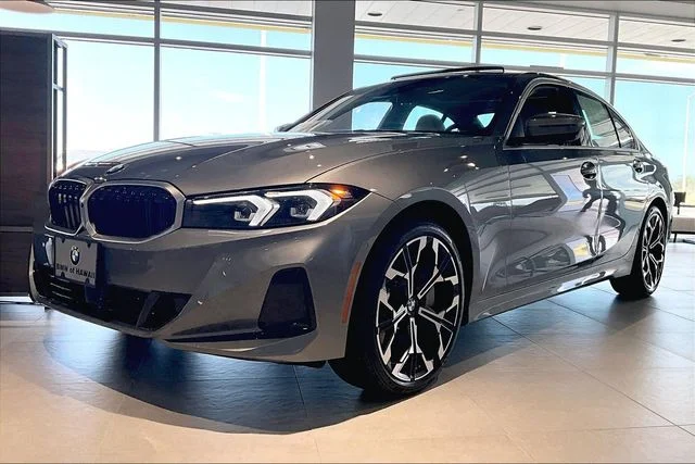 2026 BMW 330i 330i