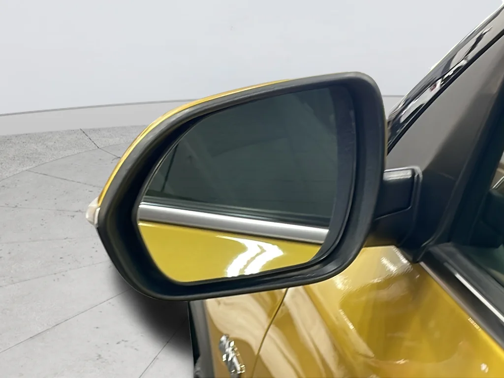 Used 2021 Yellow Kia SX image 42