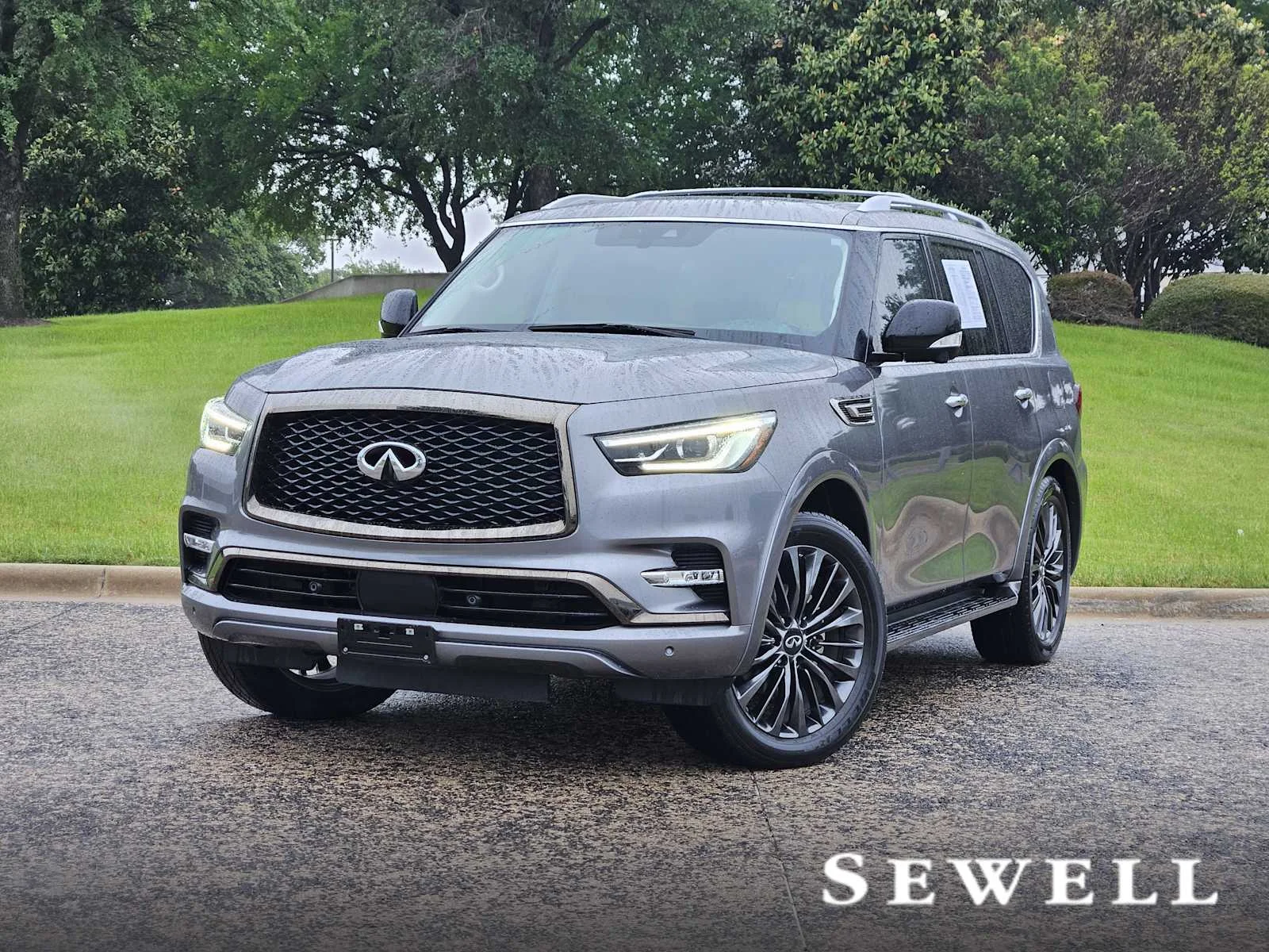 2021 INFINITI QX80