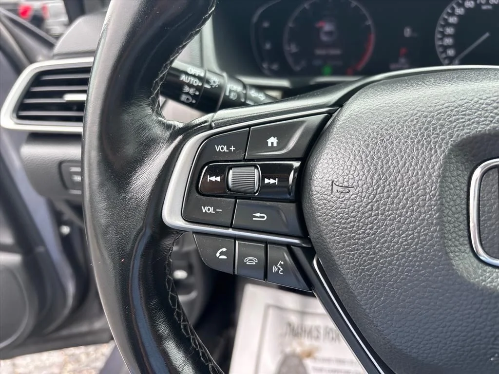 Used 2020 Gray Honda EX-L image 27