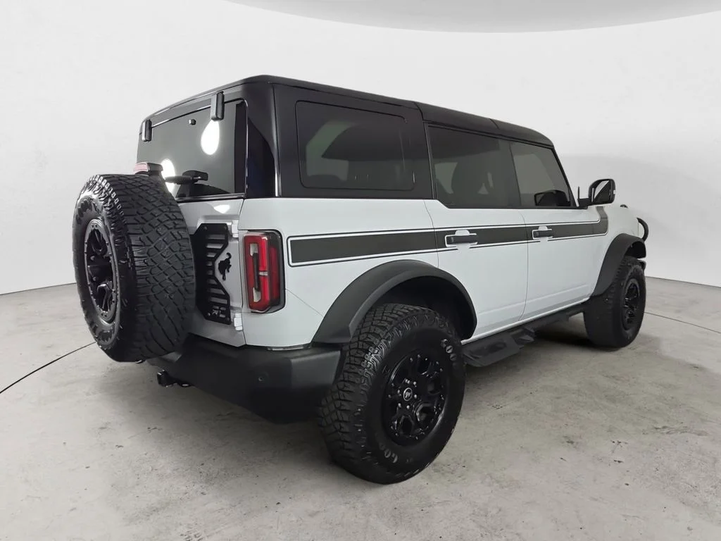 Used 2024 White Ford Wildtrak image 5