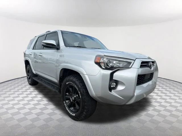Used 2021 Silver Toyota SR5 Premium image 3