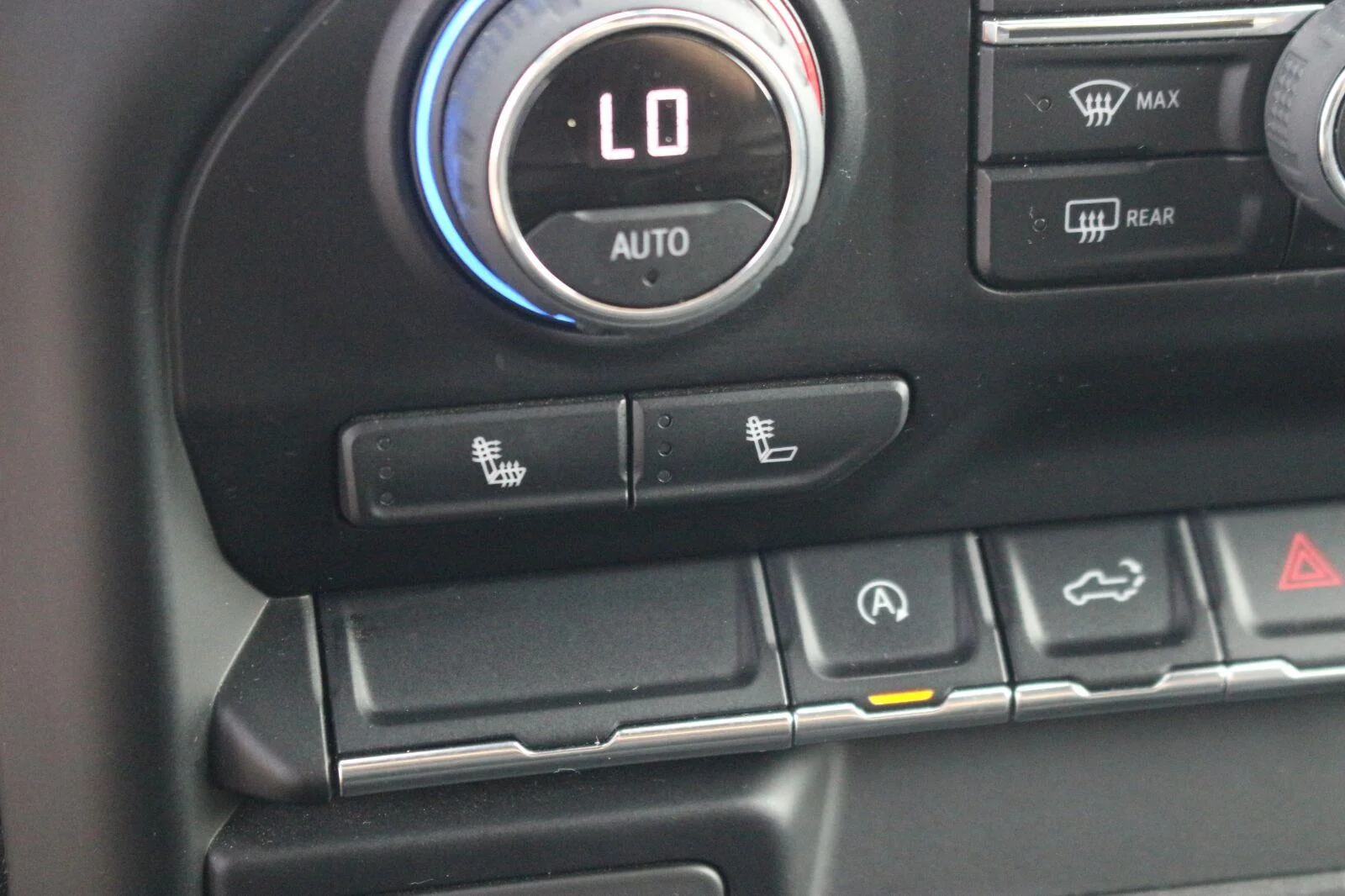 Used 2021 NORTHSKY BLUE METALLIC Chevrolet RST image 28
