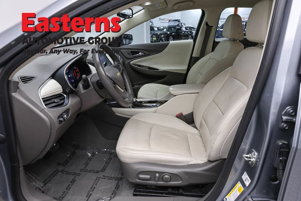 Used 2024 Gray Chevrolet LT image 14