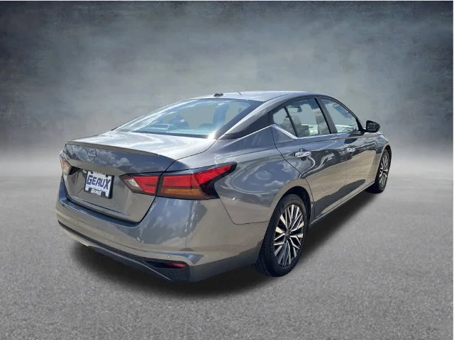 Used 2025 Gray Nissan 2.5 SV image 21