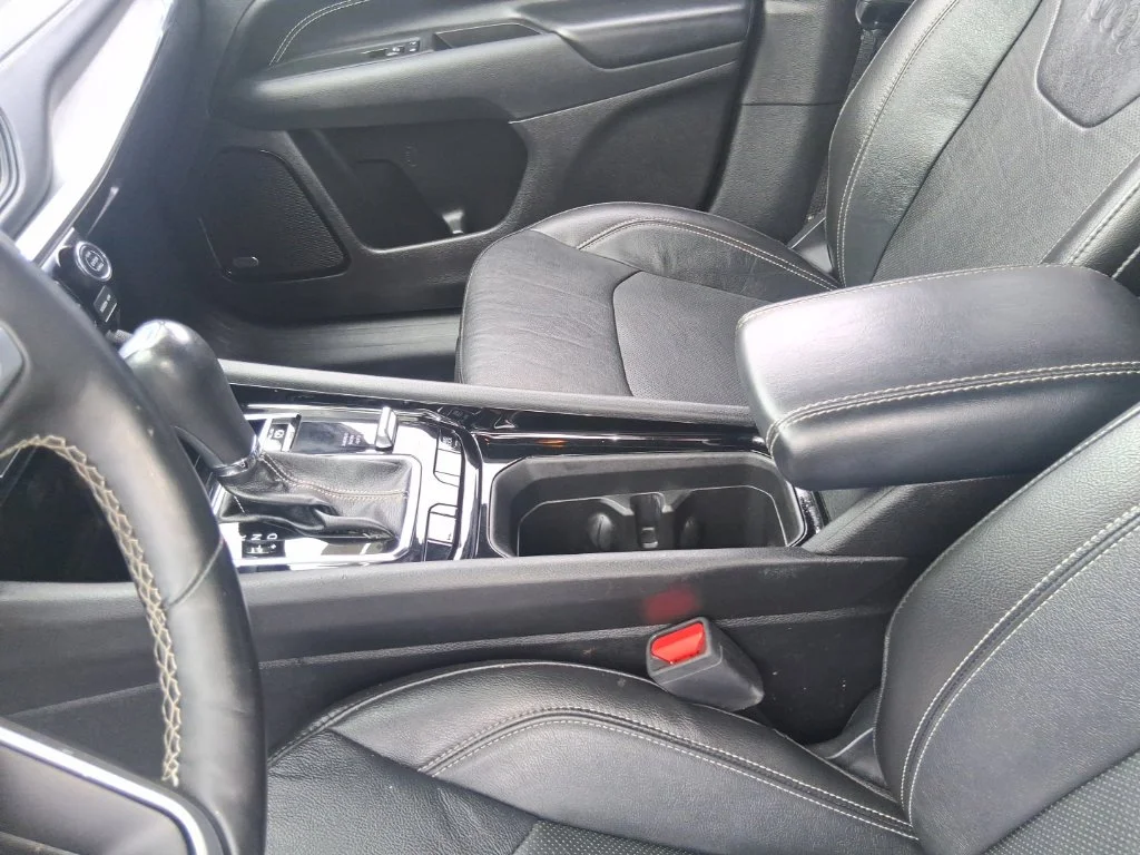 Used 2022 Black Jeep High Altitude image 15