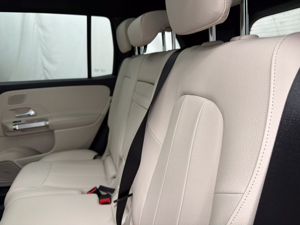 New 2026 Night Black Mercedes-Benz GLB 250 image 51