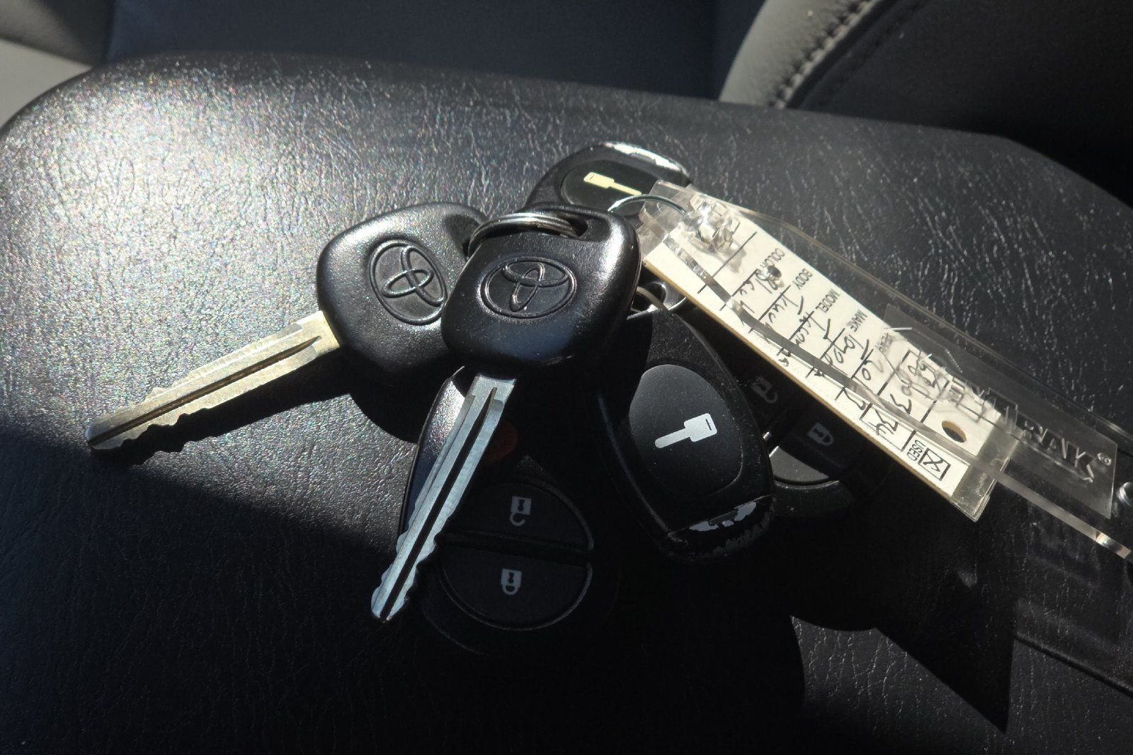 Used 2013 Black Toyota Base image 9