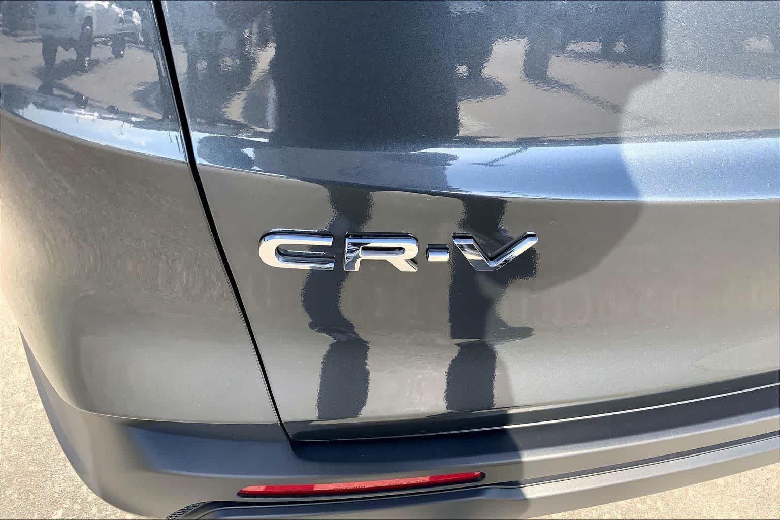 Used 2025 Meteorite Gray Metallic Honda LX image 10