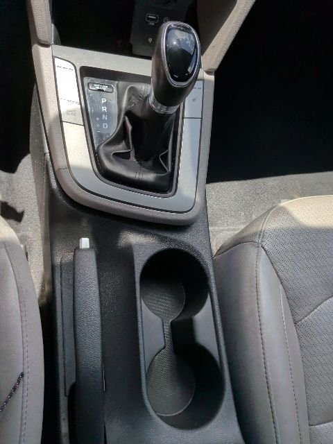 Certified Used 2020 Gray Hyundai Limited image 22