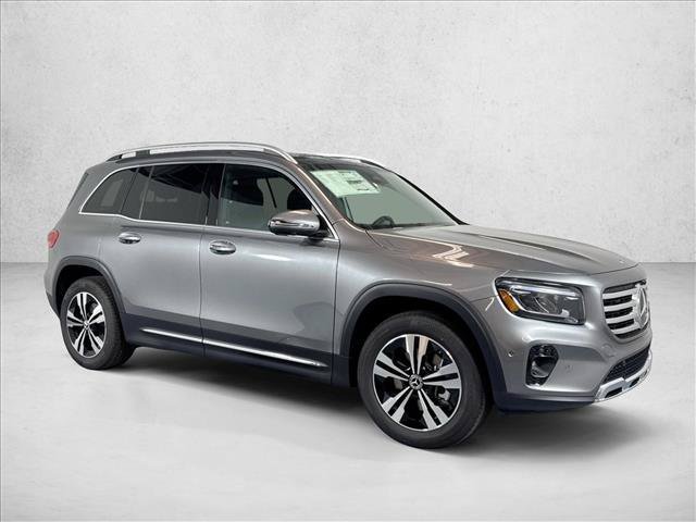New 2026 Mountain Grey Metallic Mercedes-Benz GLB 250 image 32