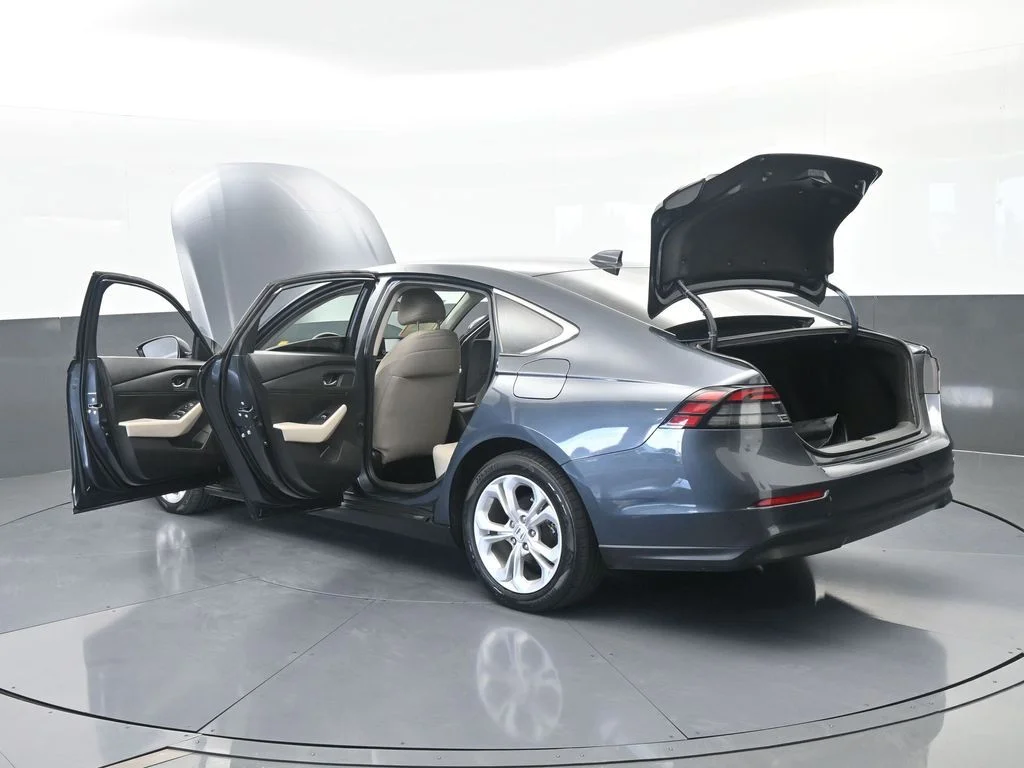 Used 2024 Gray Honda LX image 78