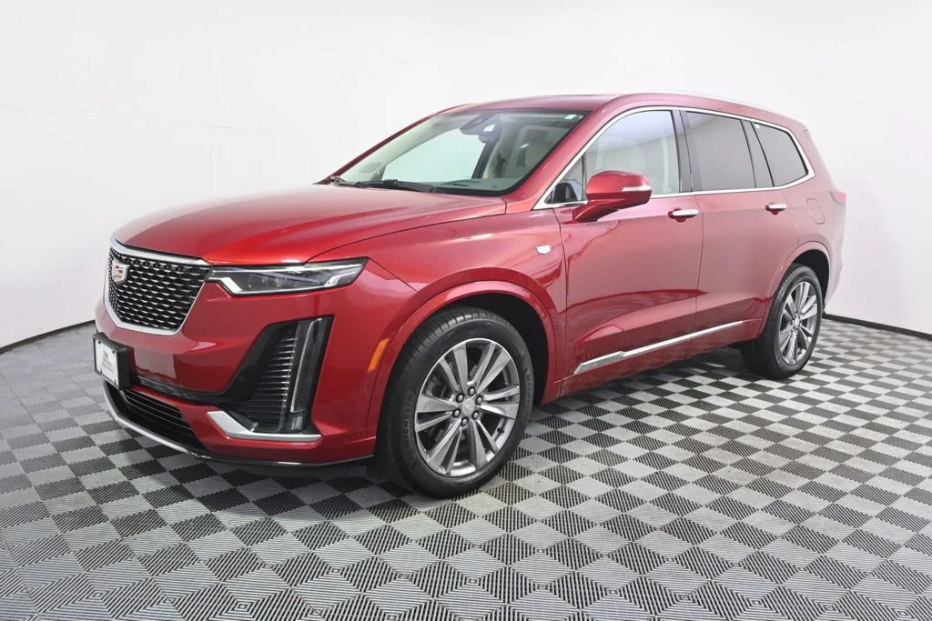 Certified 2024 Cadillac XT6 Premium Luxury with VIN 1GYKPDRS4RZ703751 for sale in Minneapolis, Minnesota