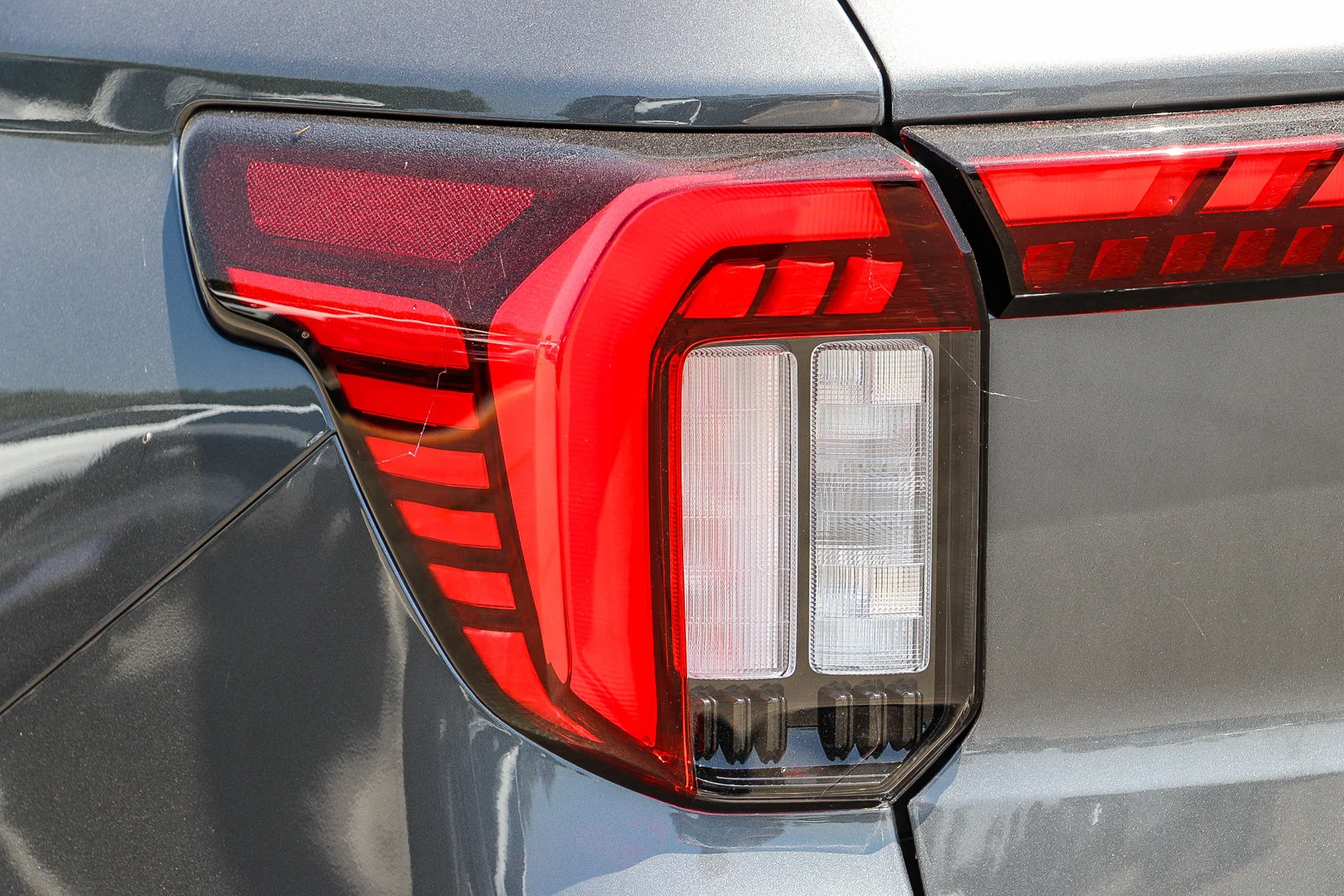 New 2026 Carbonized Gray Metallic Ford Platinum™ image 9