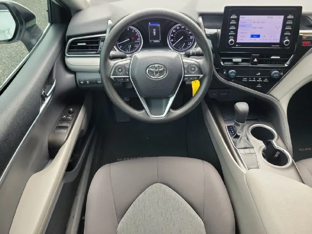 Used 2023 White Toyota LE image 9