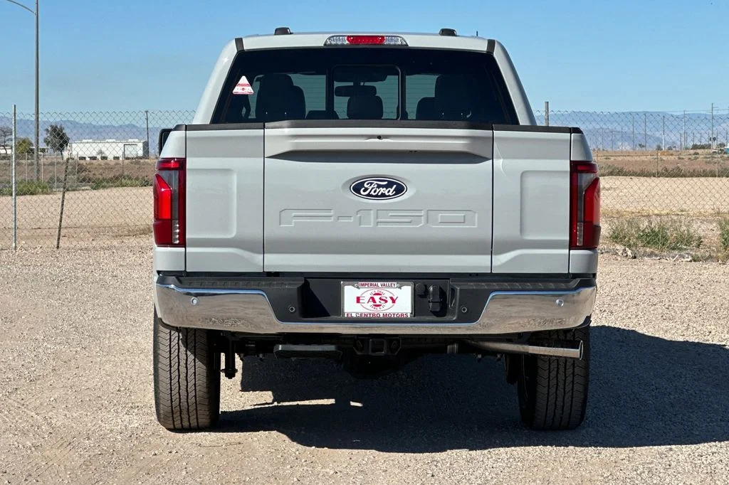 New 2026 Avalanche Ford Lariat image 5