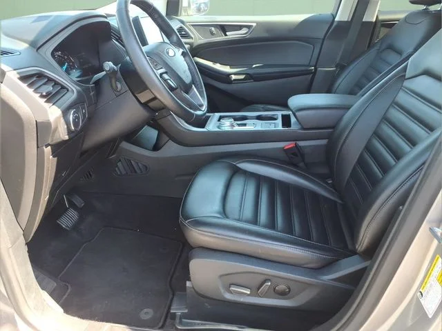 Used 2022 Silver Ford SEL image 20