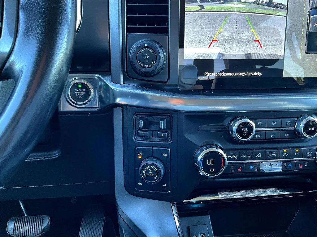 Used 2021 Gray Ford Lariat image 17