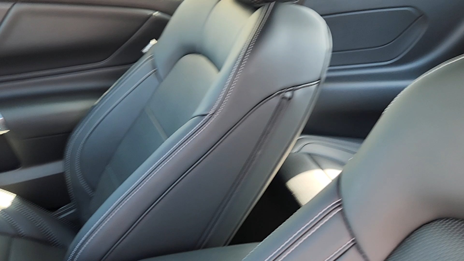 2026 Ford Mustang EcoBoost Premium Fastback - Photo 28