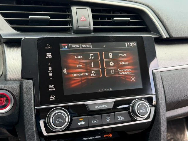 Used 2017  Honda EX image 5