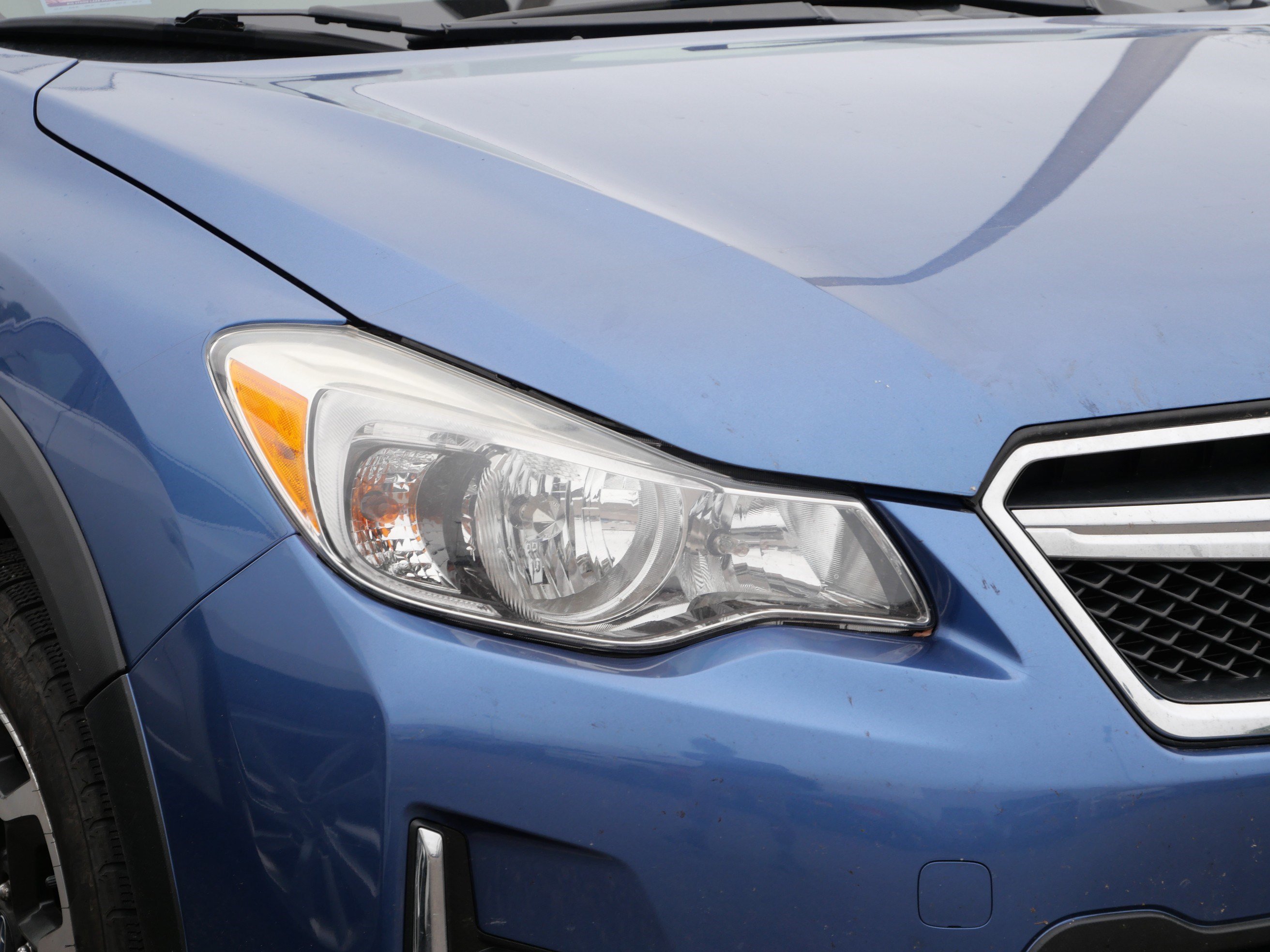 Used 2016 Quartz Blue Pearl Subaru Premium image 2