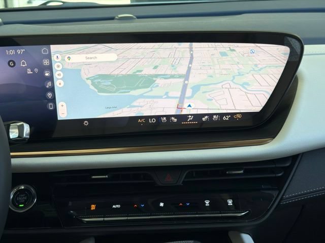 New 2026 Iridescent White Tricoat Buick Avenir image 18