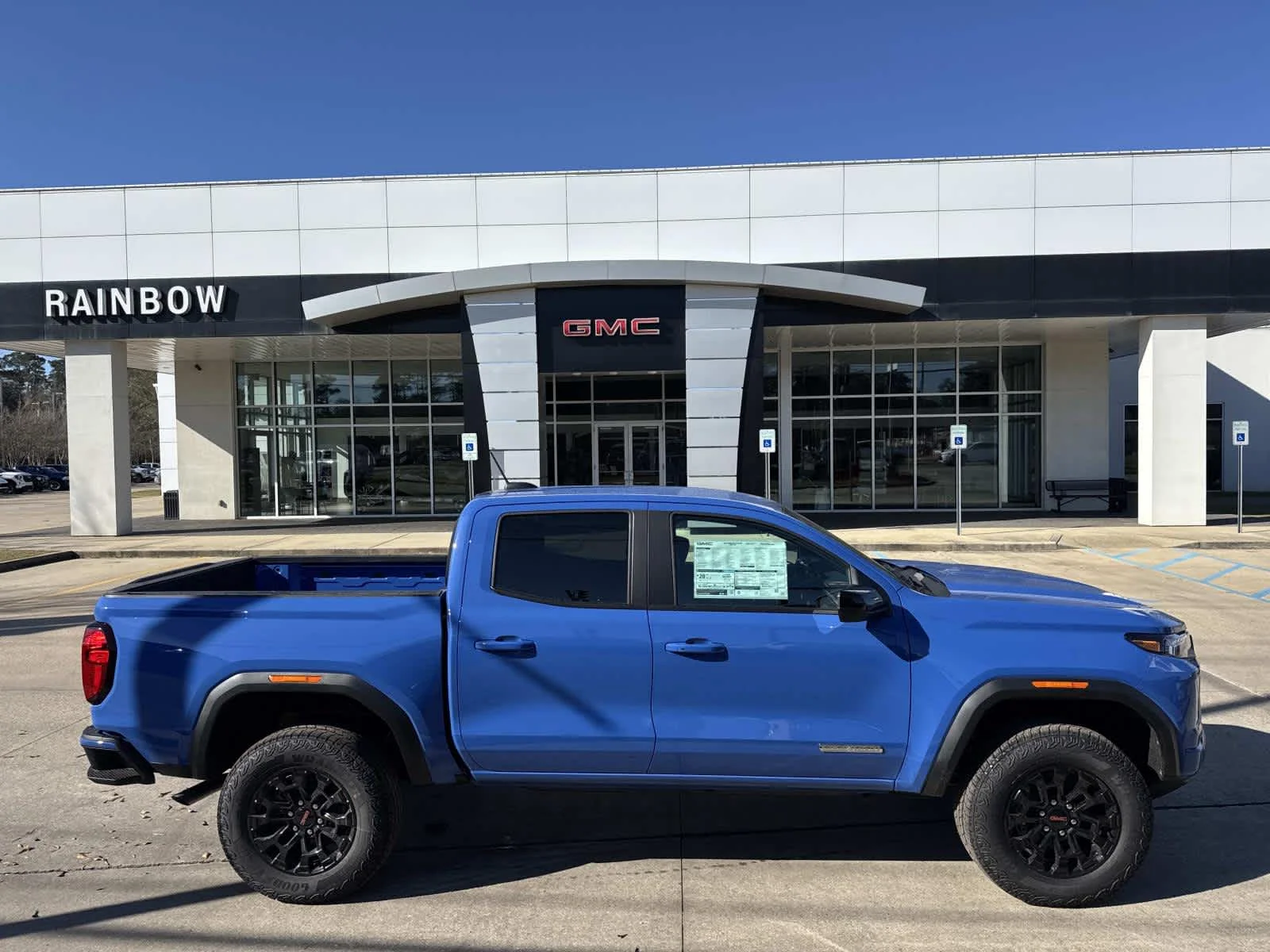 2026 GMC Canyon 2WD Elevation Crew Cab Short Box's photo